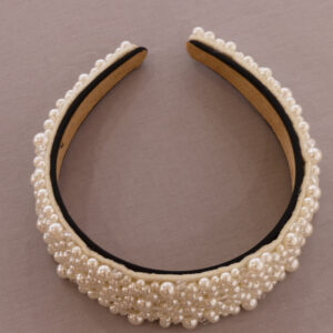 Perlenhaarreifen in ivory