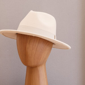 Filzhut im Fedora Stil, Nude